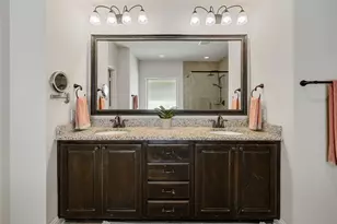1820 Roundtree Cir W, Fort Worth, TX 76008 - Photo 29