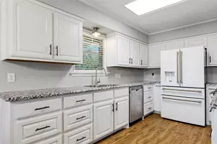 330 Pr 281, Bonham, TX 75418 - Photo 21