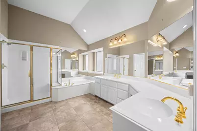 5857 Stone Meadow Drive, Plano, TX 75093 - Photo 13