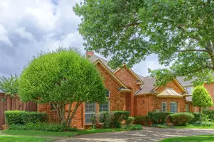 5857 Stone Meadow Dr, Plano, TX 75093 - Photo 3