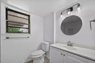 8730 Lapanto Ln, Dallas, TX 75227 - Photo 17