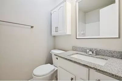 511 Hollyberry Drive, Mansfield, TX 76063 - Photo 9