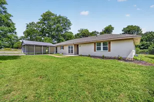 372 Tooley St, Van Alstyne, TX 75495 - Photo 3