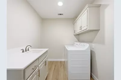 902 W Pioneer Circle, Argyle, TX 76226 - Photo 11