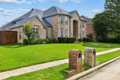 3809 Brookfield Drive, Plano, TX 75025 - Photo 3