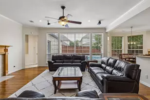 3809 Brookfield Dr, Plano, TX 75025 - Photo 15