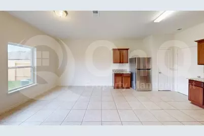 1623 White Mountain Way, Princeton, TX 75407 - Photo 3