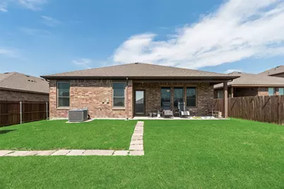 2505 Lavender Lane, Glenn Heights, TX 75154 - Photo 19