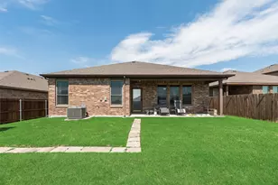 2505 Lavender Ln, Glenn Heights, TX 75154 - Photo 19