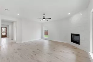 1044 Quincy Dr, Red Oak, TX 75154 - Photo 11