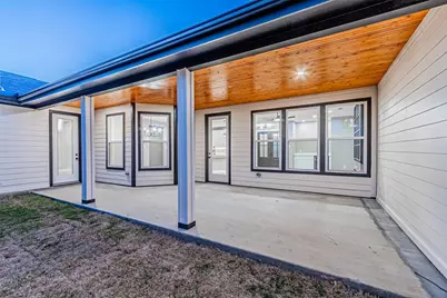1818 Marfa Avenue, Dallas, TX 75216 - Photo 27
