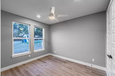 1818 Marfa Avenue, Dallas, TX 75216 - Photo 9