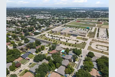 100 Countryside Drive, Arlington, TX 76014 - Photo 31