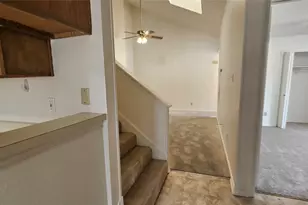 550 E Windsor Ave, Denton, TX 76209 - Photo 33