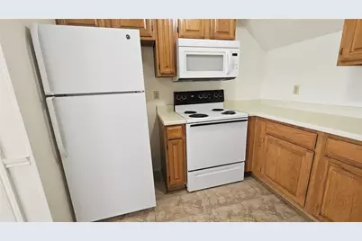 550 E Windsor Avenue, Denton, TX 76209 - Photo 29