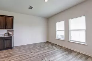 203 Drifter Dr, Newark, TX 76071 - Photo 5