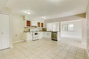 1316 Royster Rd, Fort Worth, TX 76134 - Photo 3