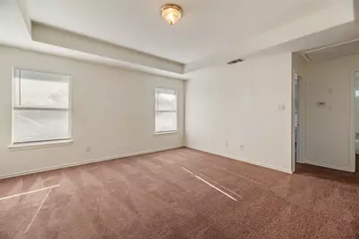 821 S Parks Drive, DeSoto, TX 75115 - Photo 17