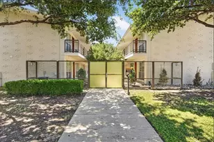 4616 W Lovers Ln, Dallas, TX 75209 - Photo 1