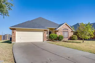 1032 Kingfish Dr, Burleson, TX 76028 - Photo 3