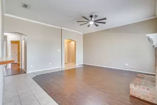 1032 Kingfish Dr, Burleson, TX 76028 - Photo 7