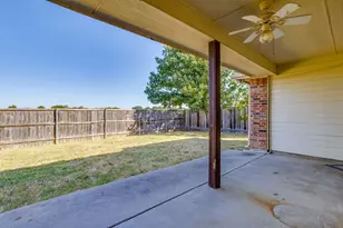 1032 Kingfish Dr, Burleson, TX 76028 - Photo 23