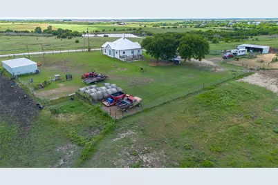 536 Hcr 3244, Penelope, TX 76676 - Photo 39