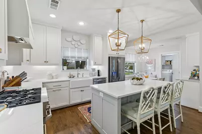 9807 Lakemere Drive, Dallas, TX 75238 - Photo 11