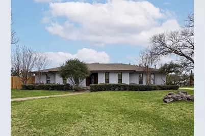 1702 Iroquois Drive, Garland, TX 75043 - Photo 3