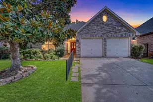 3208 Village Oak Dr, Arlington, TX 76017 - Photo 1