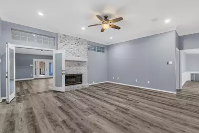 812 Country Lane Drive, Waco, TX 76657 - Photo 5