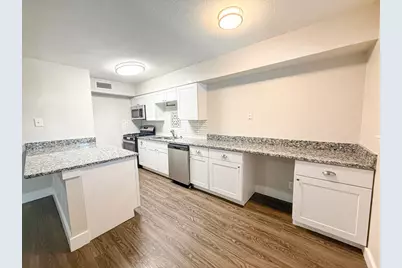 5928 Fletcher Avenue #18, Fort Worth, TX 76107 - Photo 5