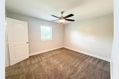 5928 Fletcher Avenue #18, Fort Worth, TX 76107 - Photo 13