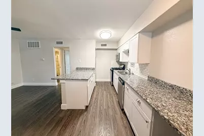 5928 Fletcher Avenue #18, Fort Worth, TX 76107 - Photo 7