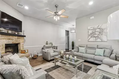 108 Maverick Lane, Pilot Point, TX 76258 - Photo 5