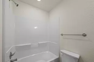 105 SE 4th St, Bonham, TX 75144 - Photo 11