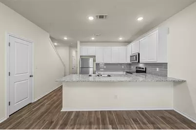 105 SE 4th Street #2, Bonham, TX 75144 - Photo 3