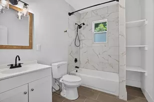 1515 NW 1st Ave, Mineral Wells, TX 76067 - Photo 17