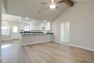 305 Bentley Dr, Joshua, TX 76058 - Photo 7