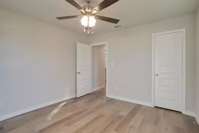 305 Bentley Drive, Joshua, TX 76058 - Photo 29