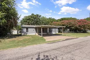 3702 Hartwood Dr, Granbury, TX 76049 - Photo 37
