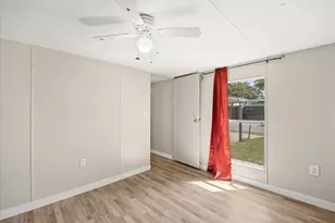 3702 Hartwood Dr, Granbury, TX 76049 - Photo 15