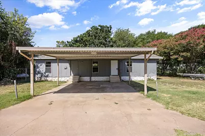 3702 Hartwood Drive, Granbury, TX 76049 - Photo 3
