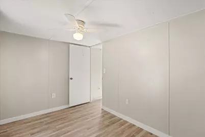 3702 Hartwood Drive, Granbury, TX 76049 - Photo 17