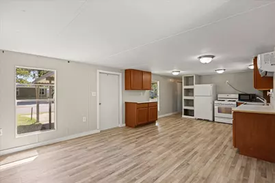 3702 Hartwood Drive, Granbury, TX 76049 - Photo 7