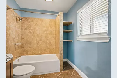2016 Knollwood Lane, Carrollton, TX 75006 - Photo 11