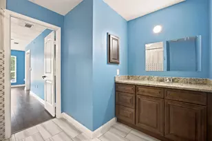 2016 Knollwood Ln, Carrollton, TX 75006 - Photo 17