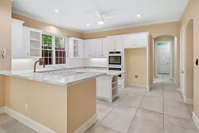 8141 Rosemont Drive, Plano, TX 75025 - Photo 11