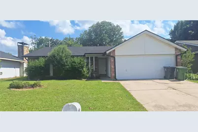 2428 Heathercrest Drive, Arlington, TX 76018 - Photo 1
