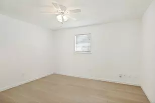 101 S Lois Ln, Richardson, TX 75081 - Photo 15